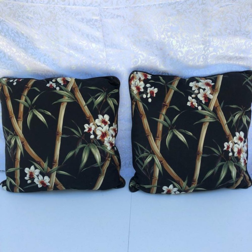 Set of 2 Bamboo Design Accent Pillows